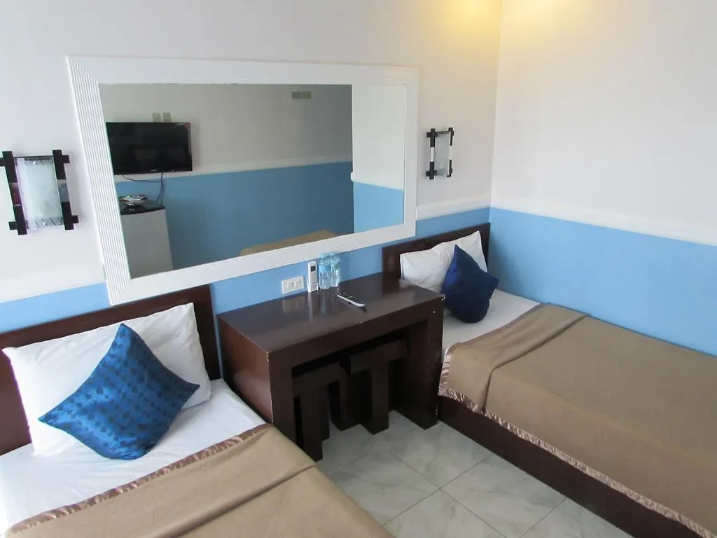 Oyster Plaza Hotel Paranaque City