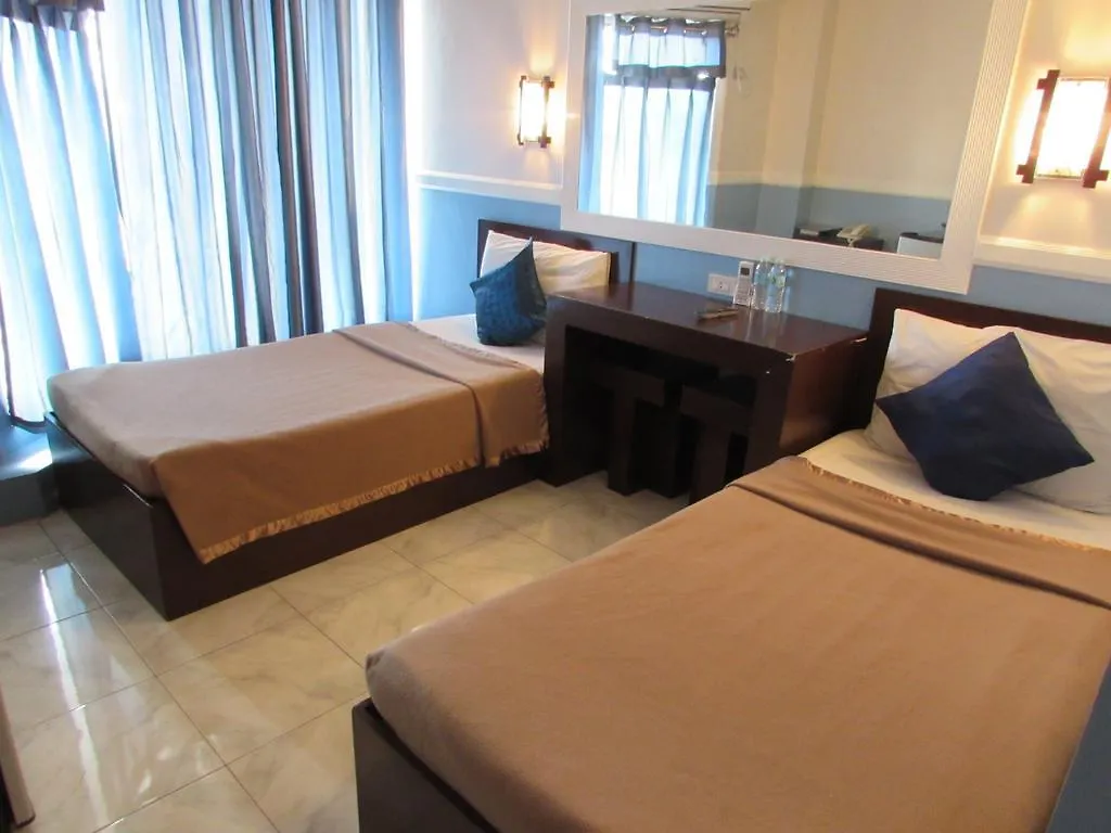 Oyster Plaza Hotel Paranaque City