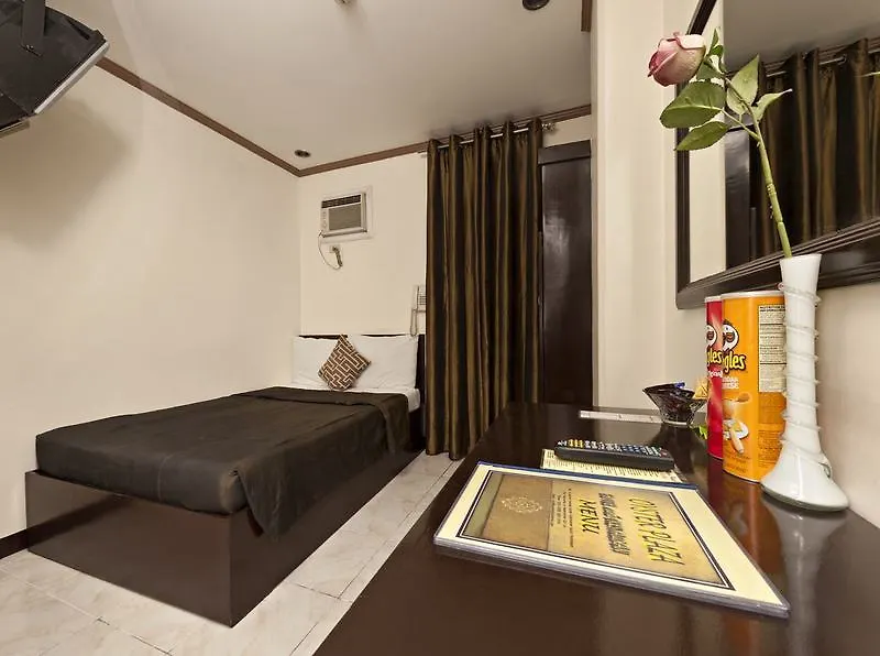 Oyster Plaza Hotel Paranaque City