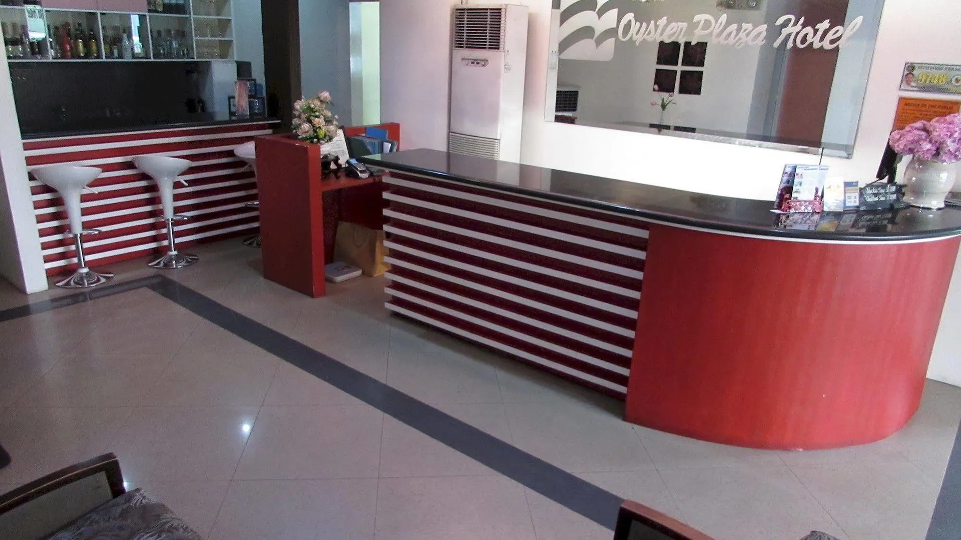 Oyster Plaza Hotel Paranaque City